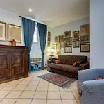 Casa Coronari *