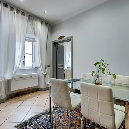 Casa Coronari * Rome